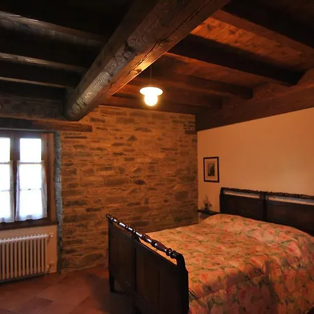 Alojamento de Turismo Rural Ospitalita' Rurale Casa Cani Berceto